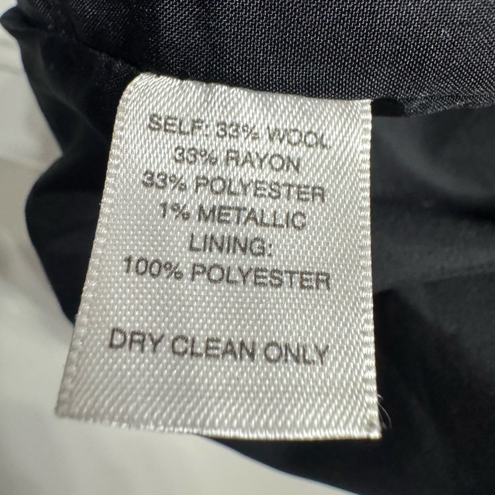 White House Black Market Wool Blend Black White Geometric Trumpet Skirt Sz 10 - Picture 4 of 7